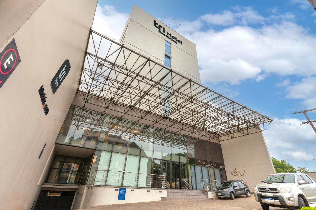 Tri Hotel Executive Lajeado Exterior foto